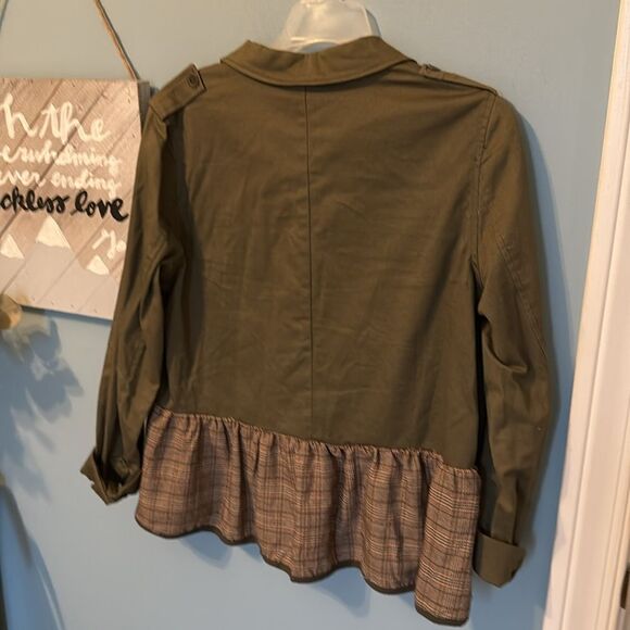 PROMESA Army Green Jacket - M - Like New - Picture 7 of 9